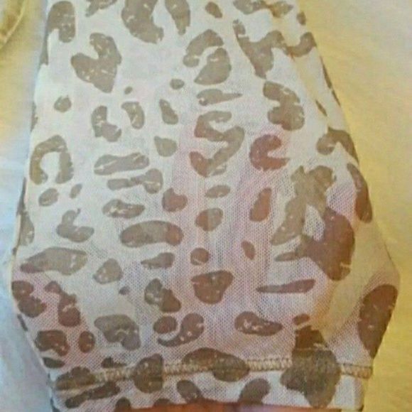 LEOPARD PRINT TOP KNIT 3/4 SLEEVE BEADED WHITE BEIGE L WOMENS LARGE NWT - Picture 4 of 7